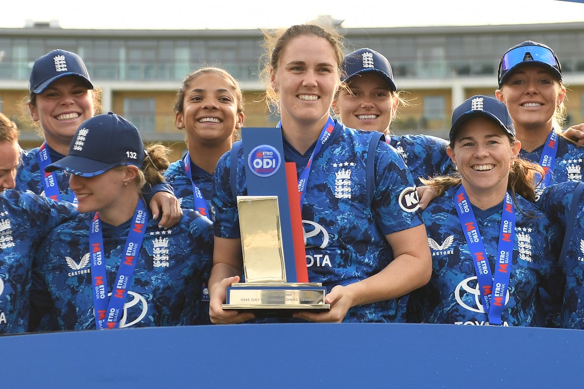 England make dominant start to Charlotte Edwards era — but India will provide true test of their progress England make dominant start to Charlotte Edwards era — but India will provide true test of their progress