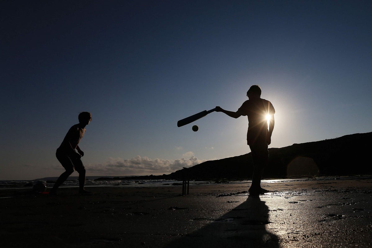 Finance experts suggest ways to teach children good money habits over the summer