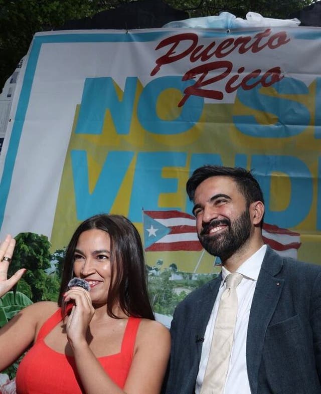 <p>New York Rep. Alexandria Ocasio-Cortez was seen wearing a red summer dress at the Puerto Rican Day Parade on Sunday, drawing criticism from Laura Loomer that the Internet was quick to call ‘body shaming.’</p>