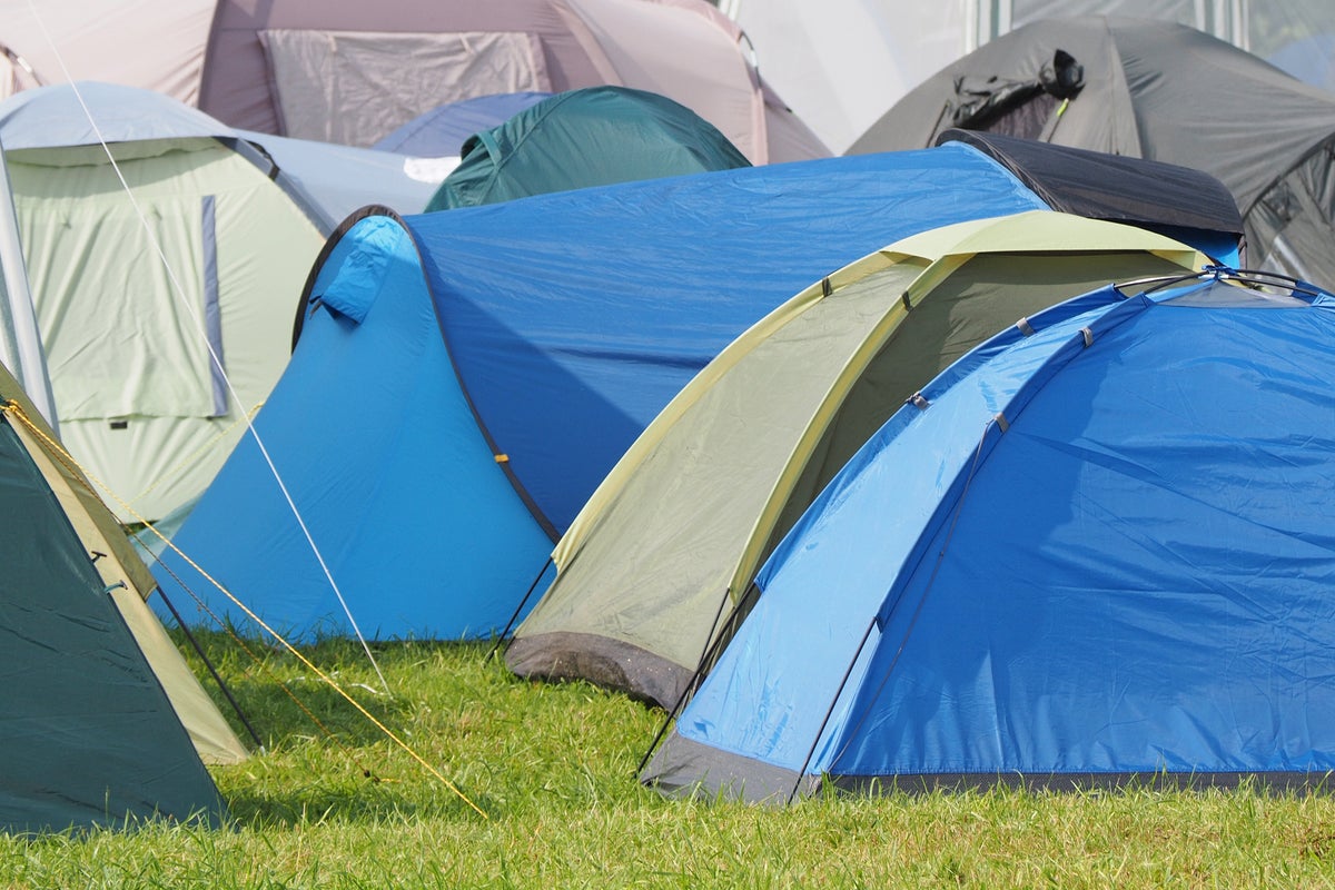 Major retailer pledges to refund all tents bought this summer