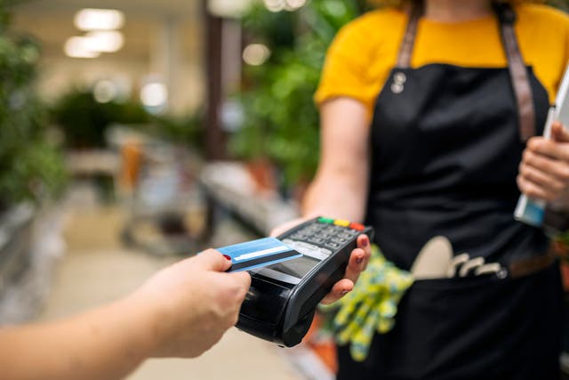 <p>UK travellers may see a 10% price hike if they opt to pay in pounds on card transactions </p>
