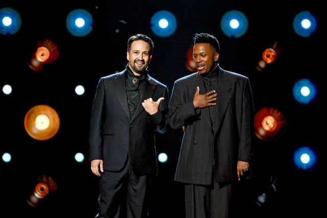 <p>Lin-Manuel Miranda and Leslie Odom, Jr. perform at the Tony Awards</p>