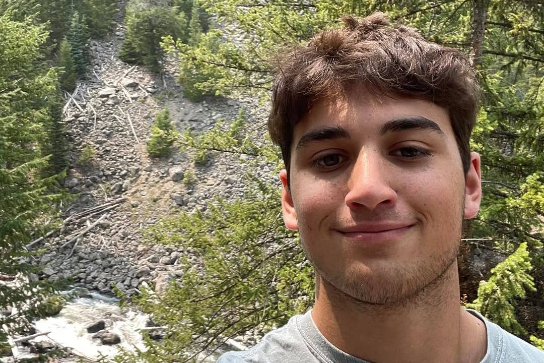 Zain Shah, 17, which attracts the hospital after suffering a rattle sting while on fishing with his friend
