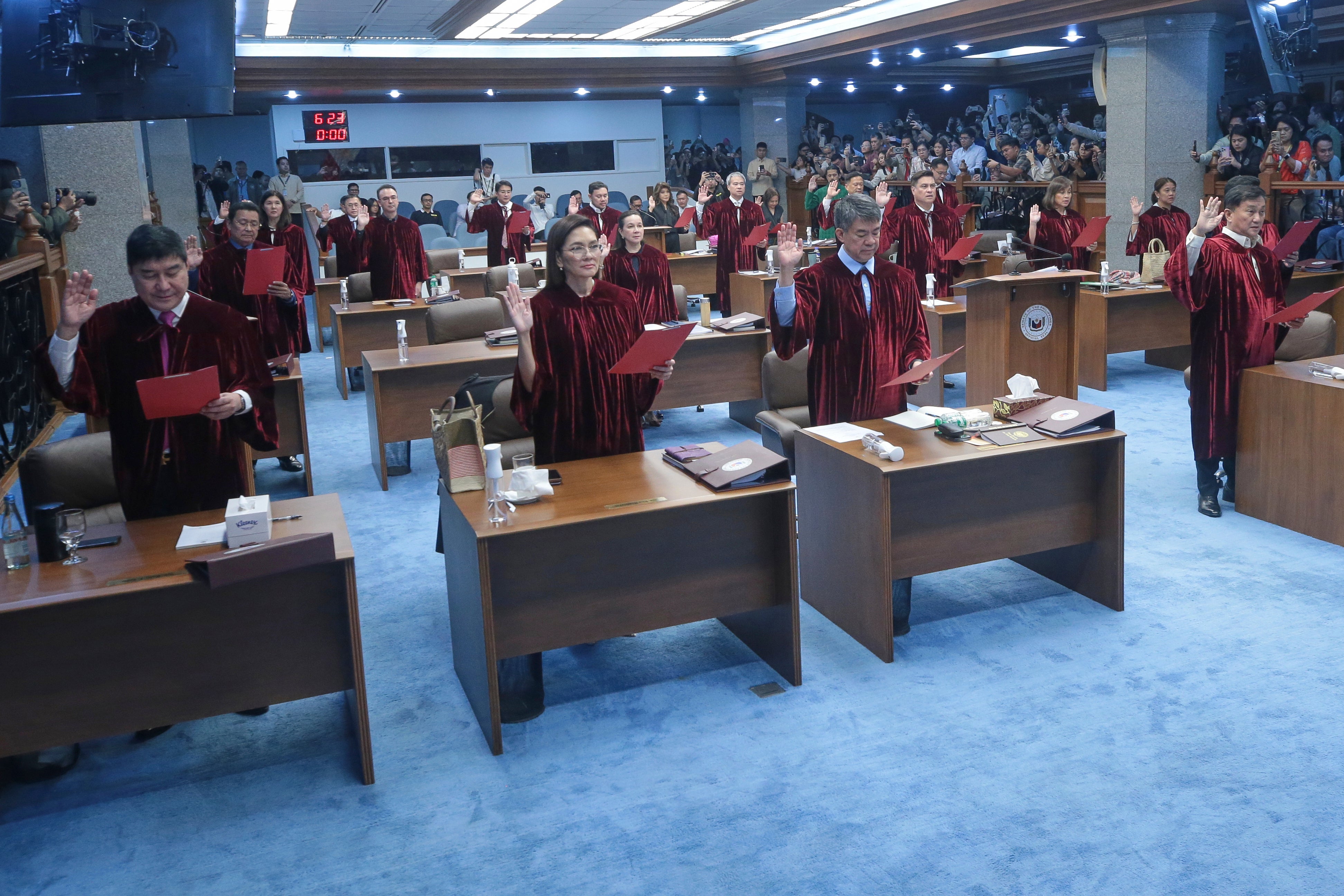 FILIPINAS VICEPRESIDENTA