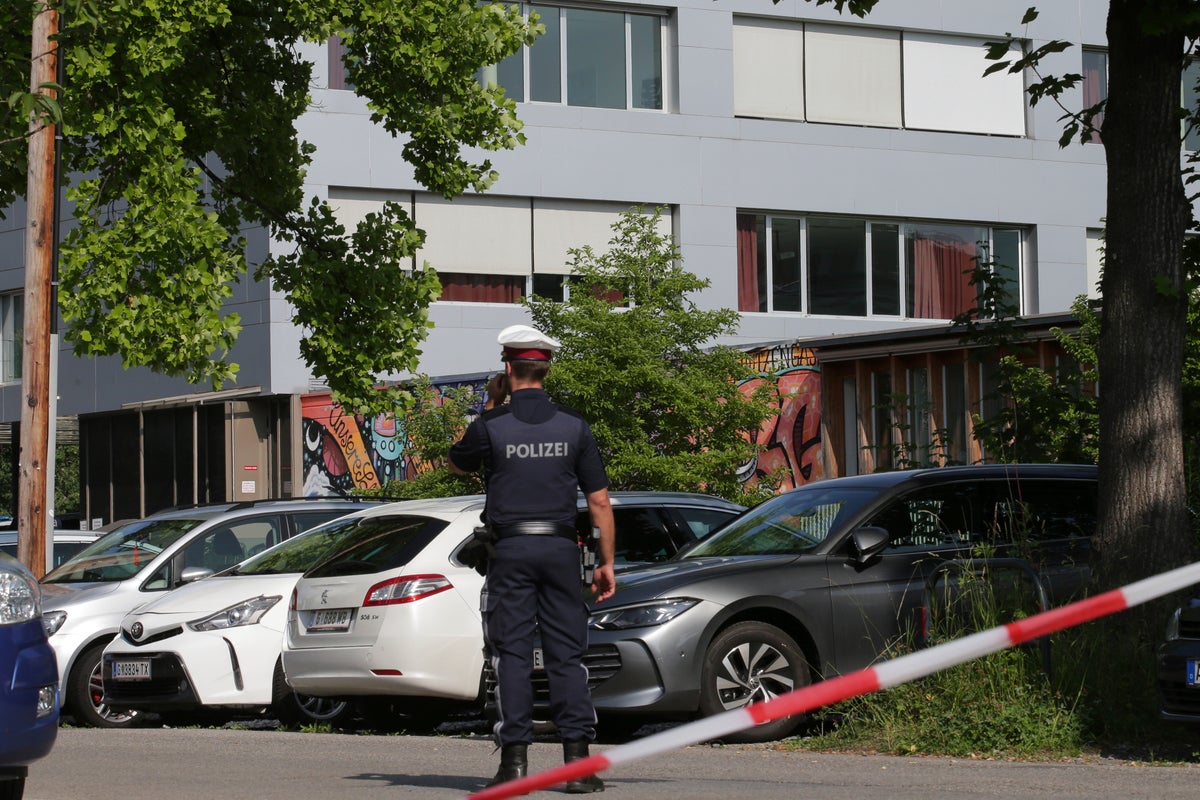 https://static.independent.co.uk/2025/06/10/23/Austria_School_Police_44999.jpg?width=1200&height=800&crop=1200:800
