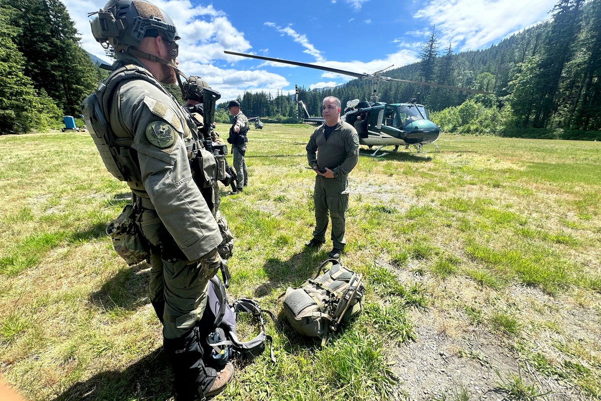 Possible sighting of Washington man wanted in the deaths of his 3 daughters prompts search in Idaho