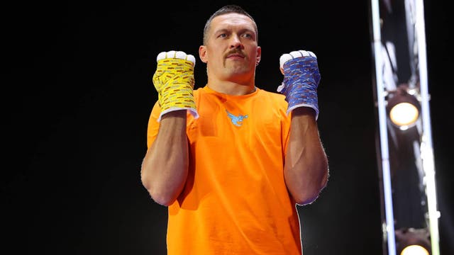 <p>There is one exercise that features in most, if not all, top boxer's training regimes: the landmine press</p>