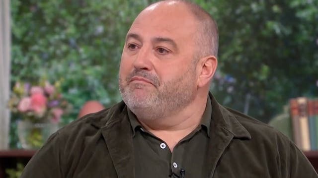 <p>Wynne Evans breaks down in tears discussing Strictly scandal in live This Morning interview.</p>