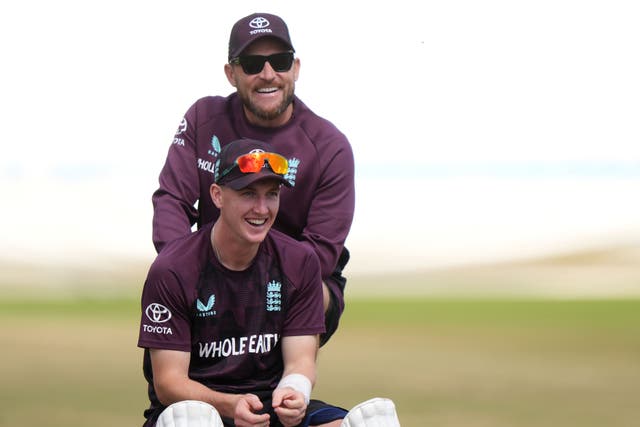 England head coach Brendon McCullum (top) and has hailed the leadership style of Harry Brook (Bradley Collyer/PA)