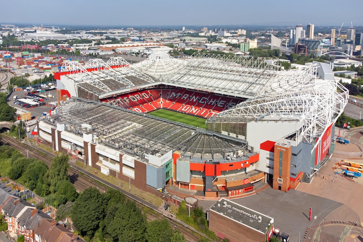 Man United hire man with no football experience into top role