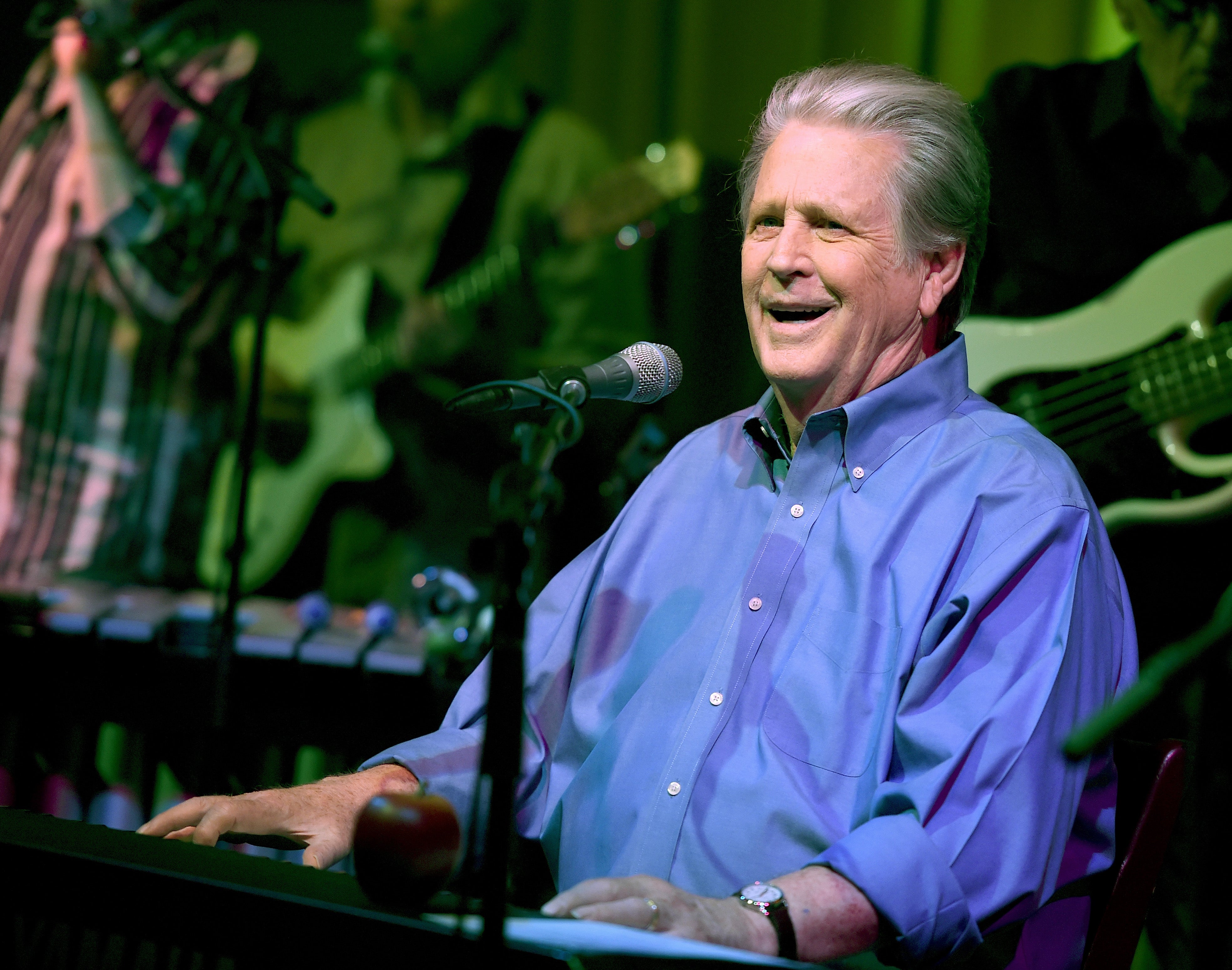 Beach Boys singer Brian Wilson dies aged 82 | The Independent