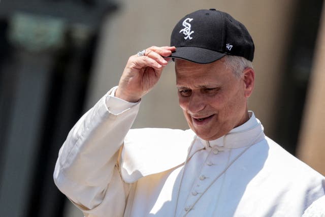 <p>Pope Leo XIV wears a Chicago White Sox cap</p>