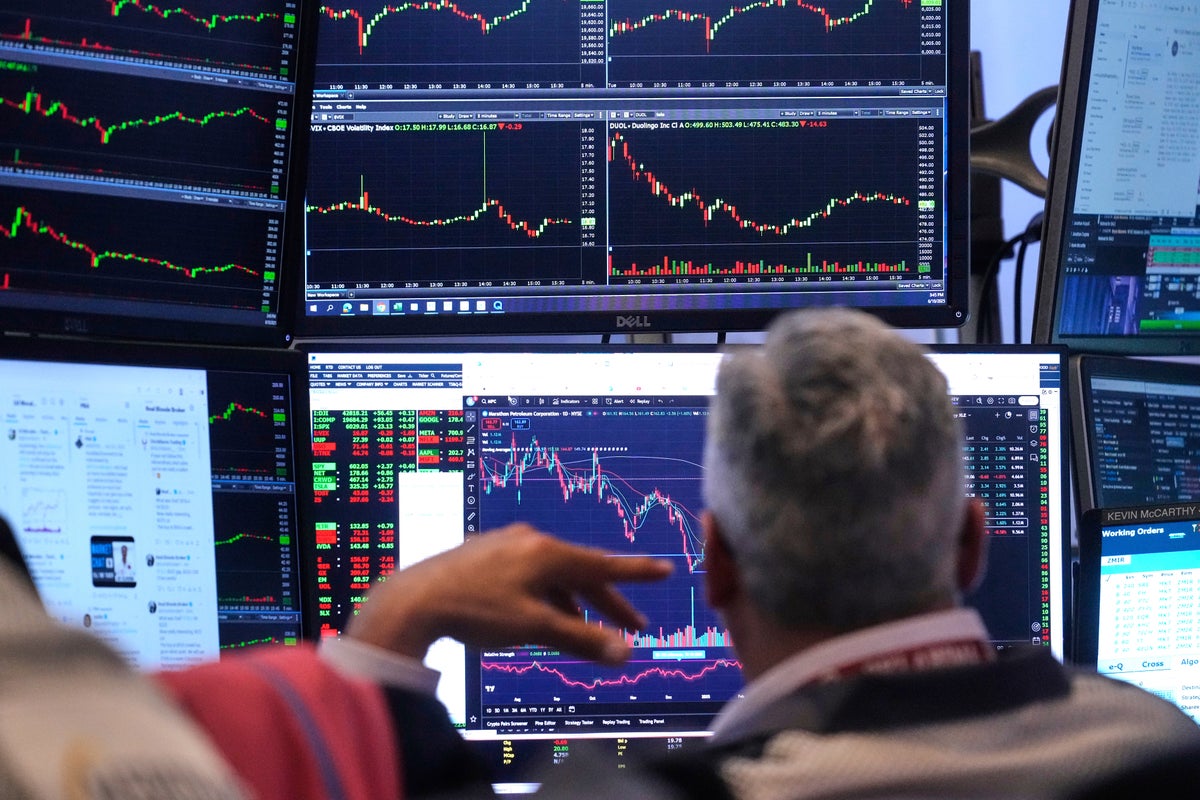 Asian shares are mixed as markets shrug at latest China-US trade deal