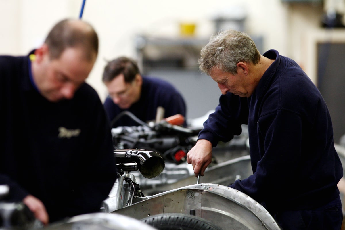 Economy shrinks by more than expected amid record fall in exports to the US
