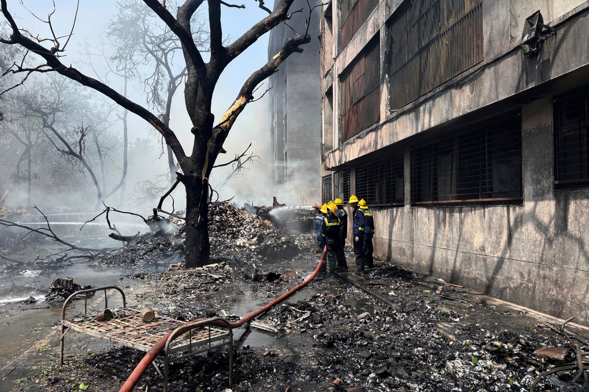 PHOTO COLLECTION: India Plane Crash