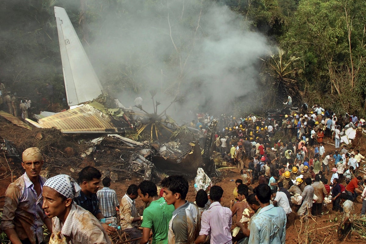 A look at previous plane crashes in India