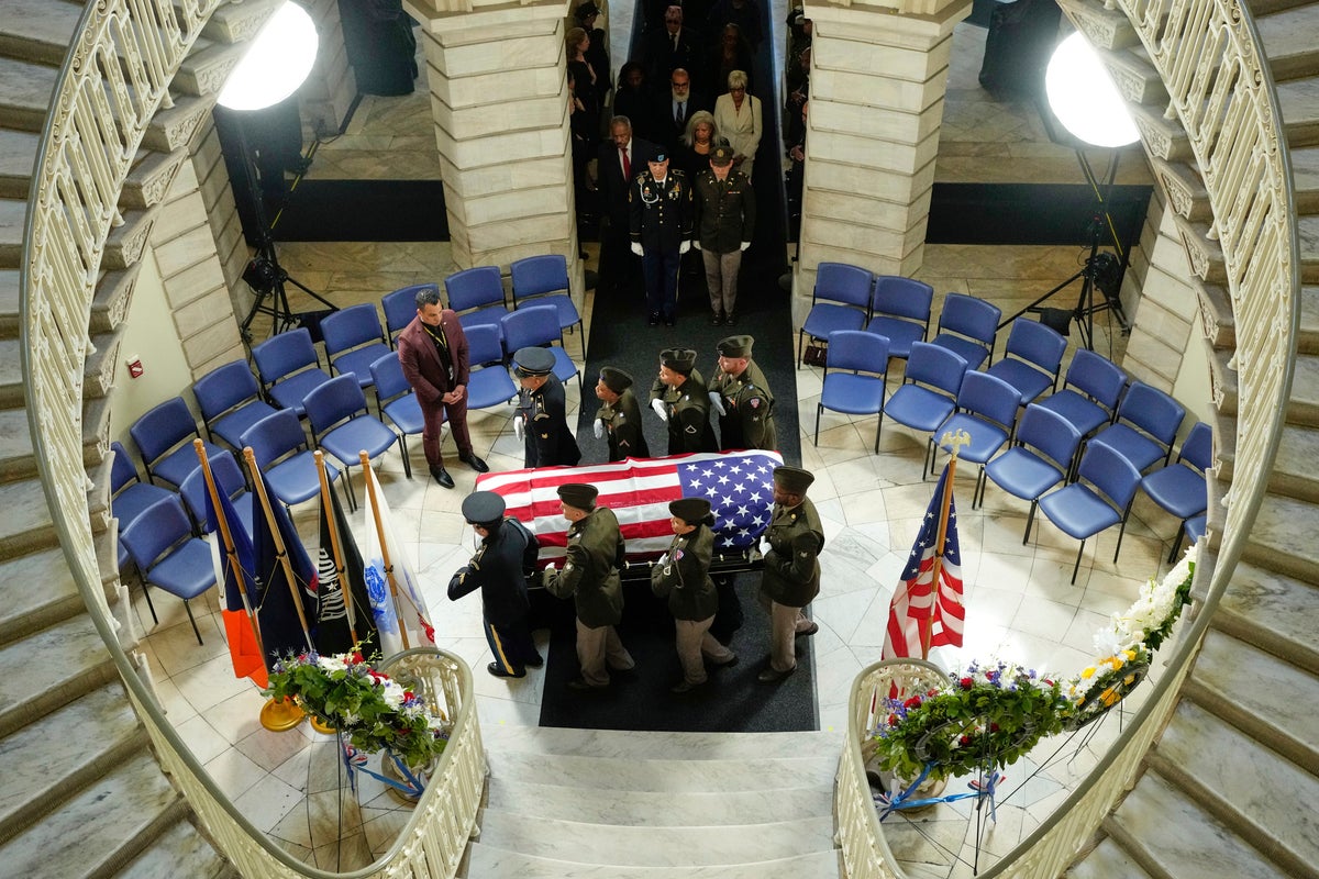 Mourners pay respects to late US Rep. Charles Rangel as his body lies in state at New York City Hall
