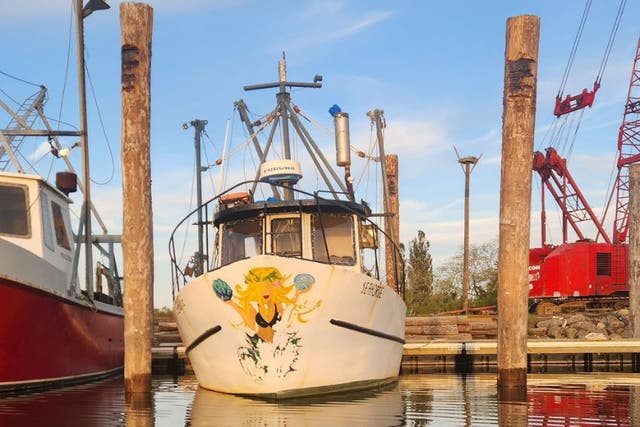 <p>The couple set sail near Cape Cod on Sunday on a fishing vessel known as the F/V Seahorse.</p>