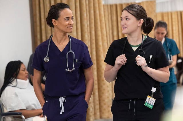 <p>Alexandra Metz and Isa Briones co-star in 'The Pitt'</p>