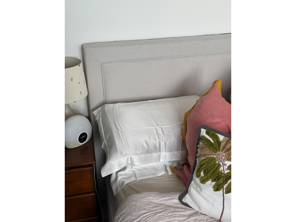 Best silk pillowcases IndyBest review Soak and Sleep ivory pure mulberry silk standard oxford pillowcase pair 