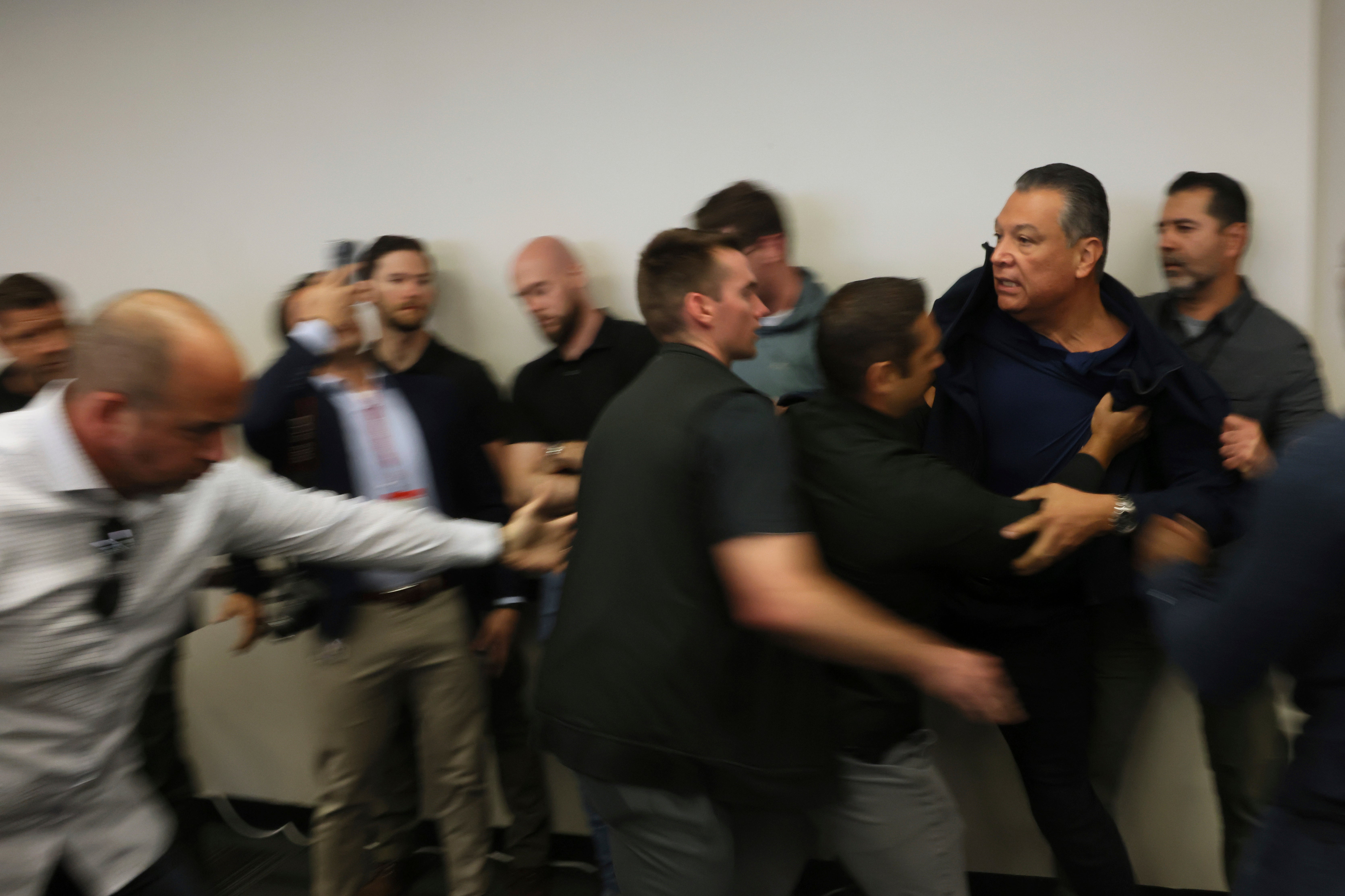Californians were protesting the response to Trump administration protests, including dramatic confrontation in which the American Senator Alex Padilla dragged from the Kristi NOEM conference on Thursday