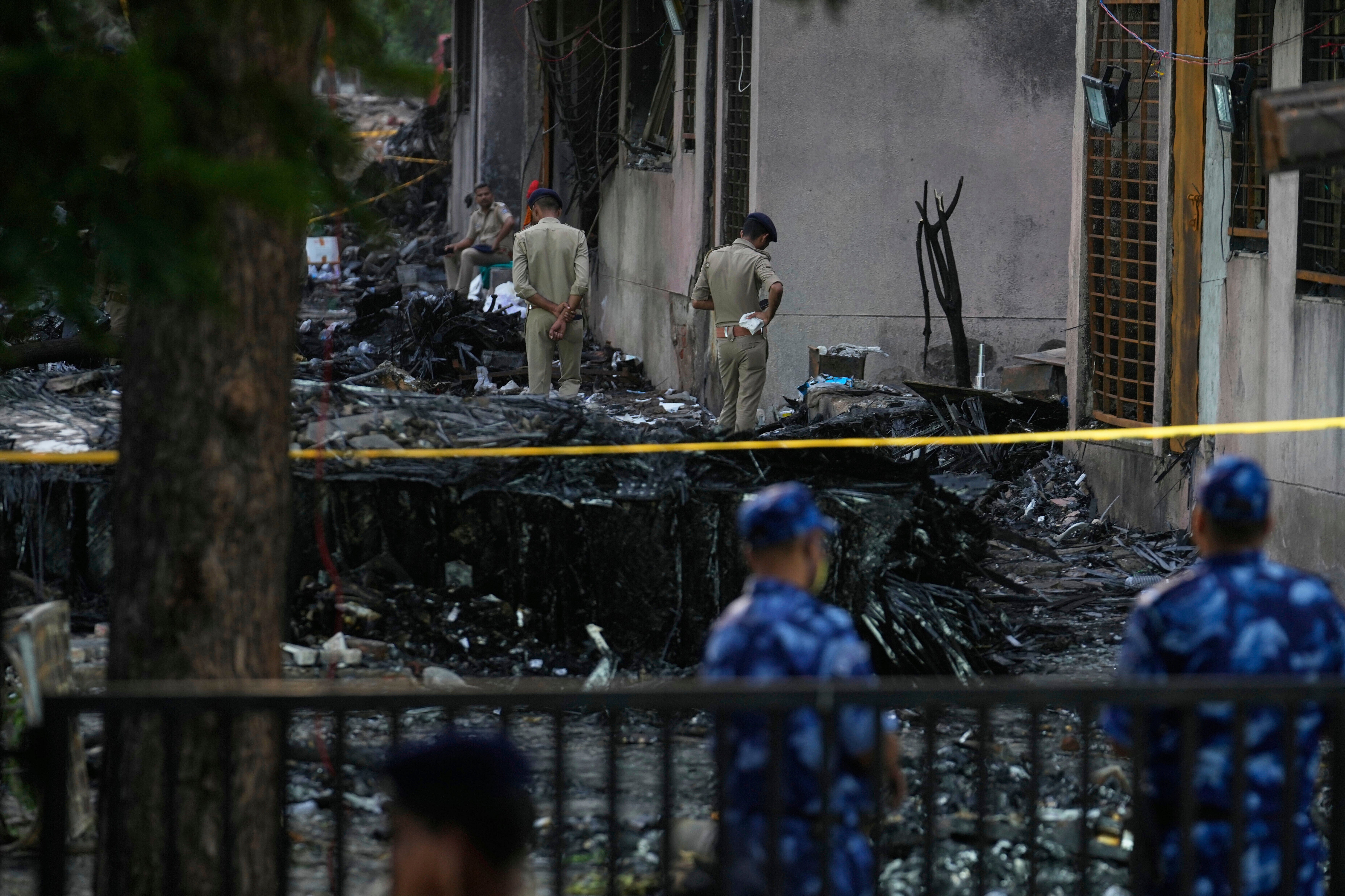 ASI-GEN INDIA-AVIÓN ESTRELLADO