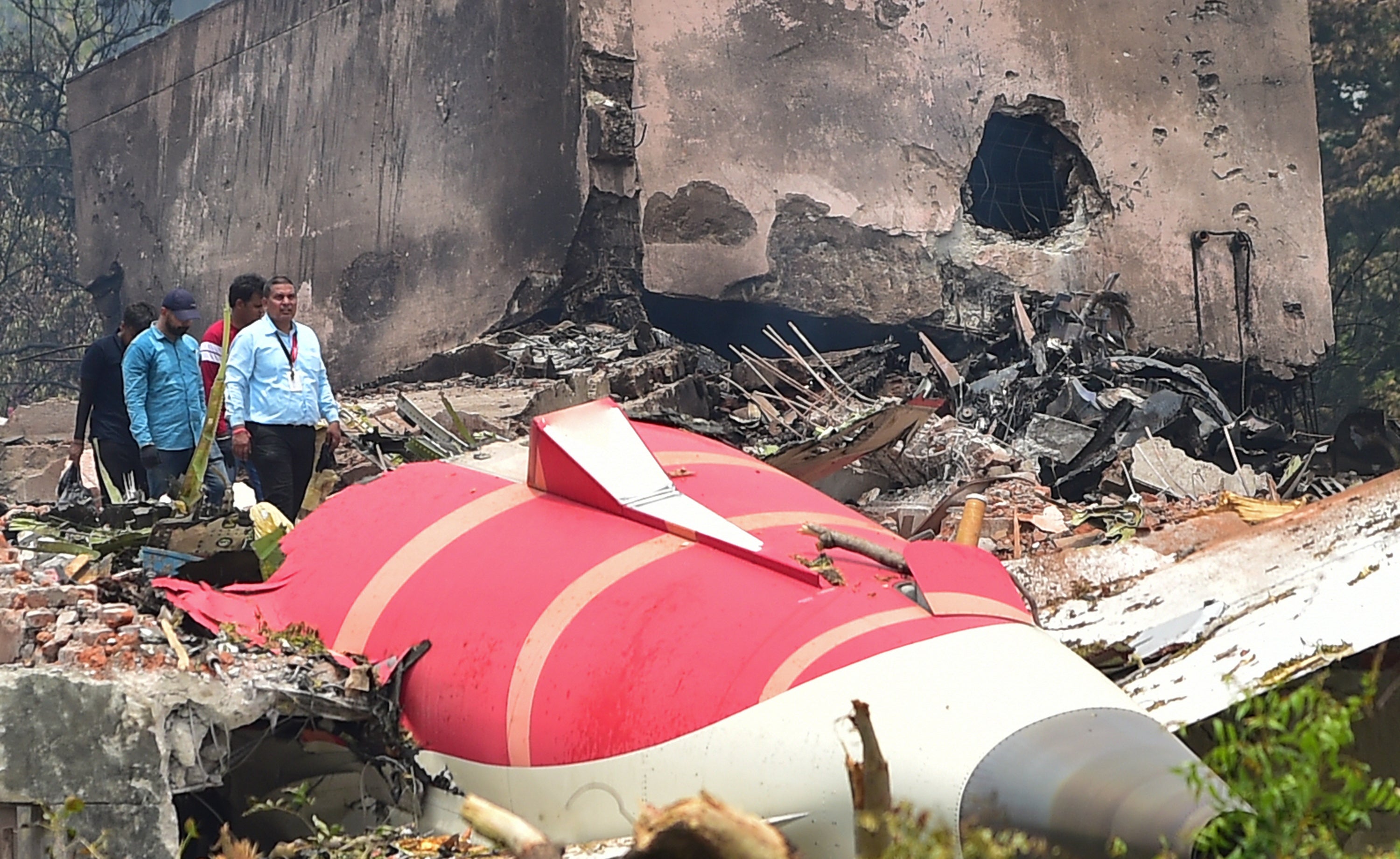 All of the passengers of the flight died