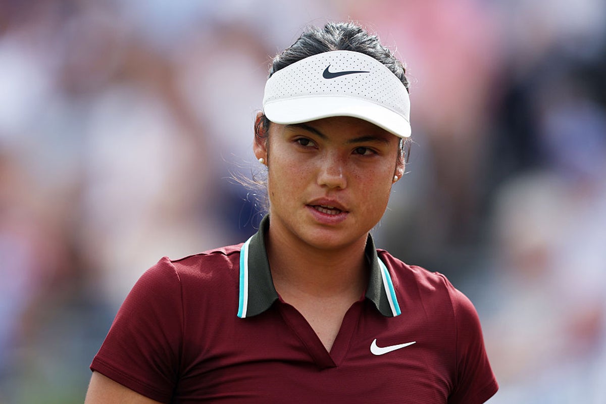 Emma Raducanu vs Qinwen Zheng live: Queen’s Club tennis scores as British No 1 bids for semi-finals
