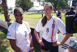 Lady Denise Lewis (links) und Jill Scott