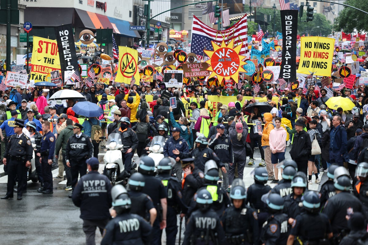 ‘No Kings’ protests span 2,000 locations across the US