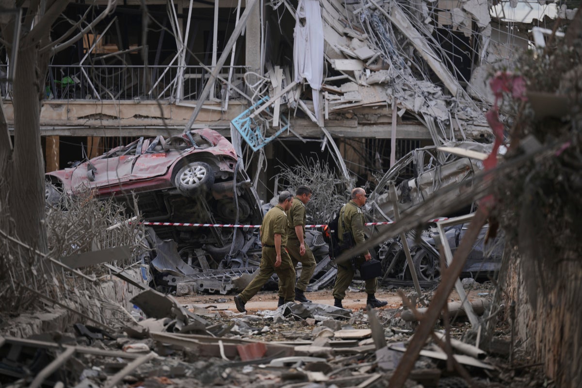 https://static.independent.co.uk/2025/06/15/07/APTOPIX_Israel_Iran_Mideast_Wars_91386.jpg?width=1200&height=800&crop=1200:800