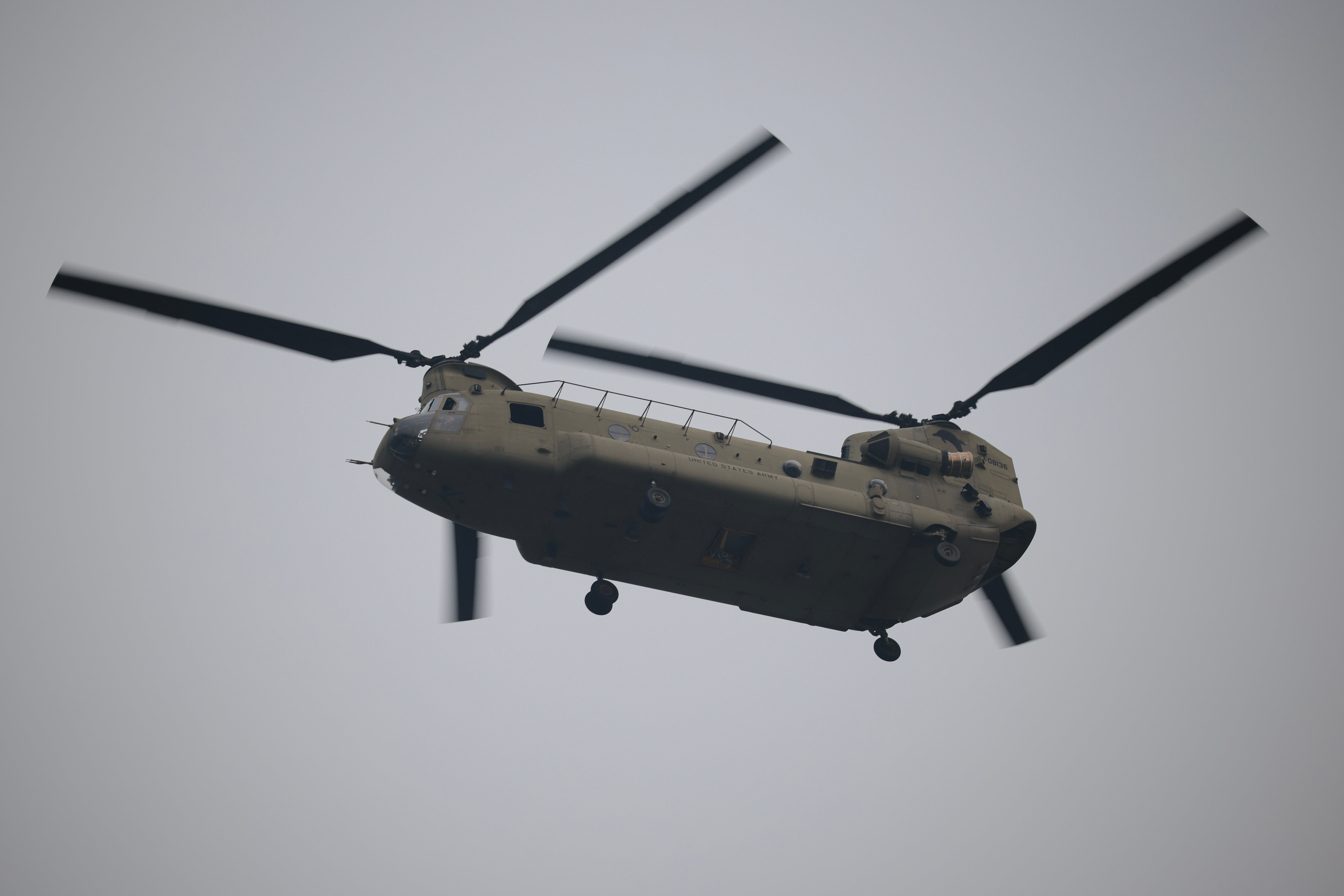 A CH-47 Chinook helicopter
