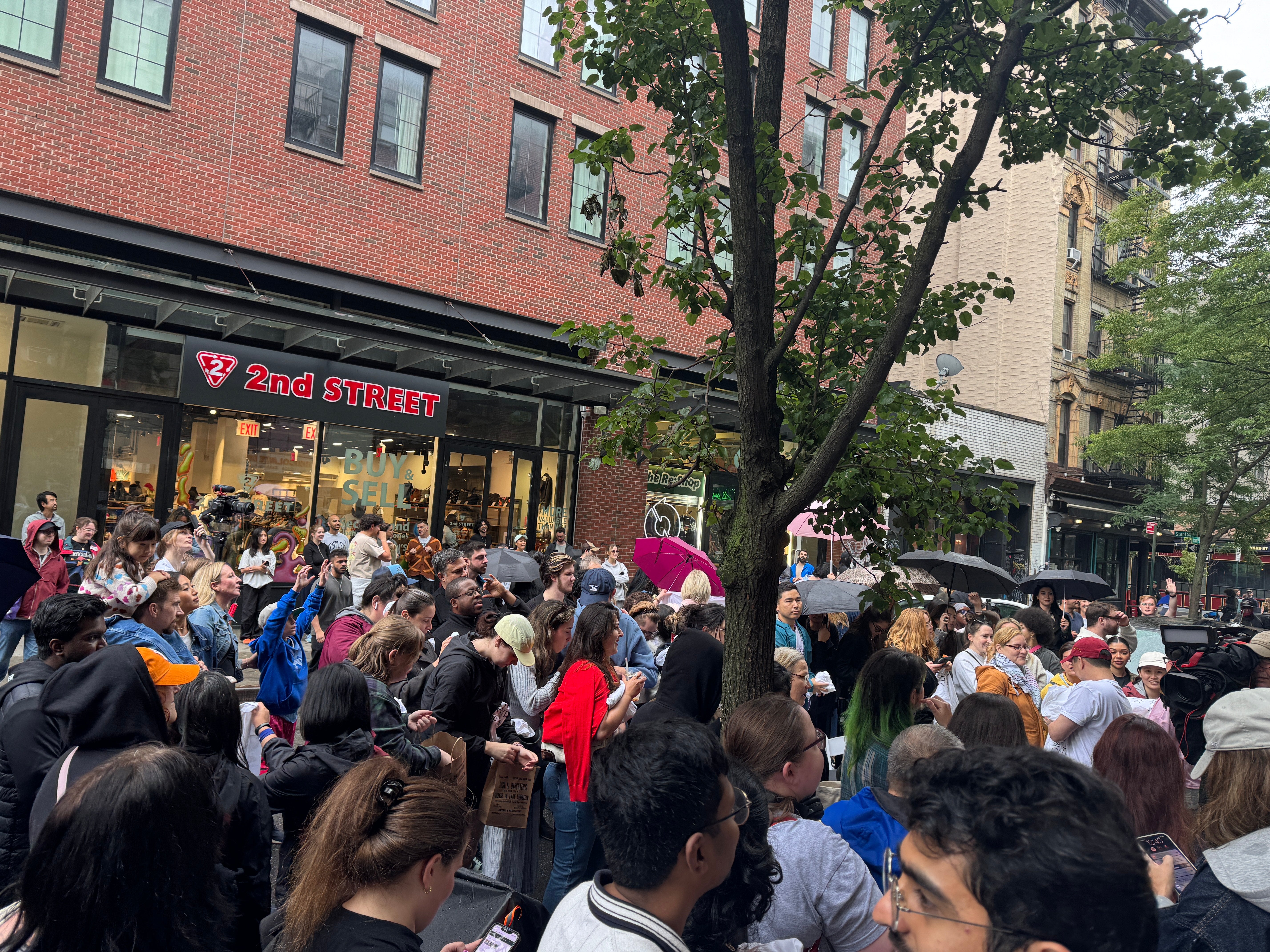 Twenty-six people competed to win a $50 cash prize and free burritos for one year