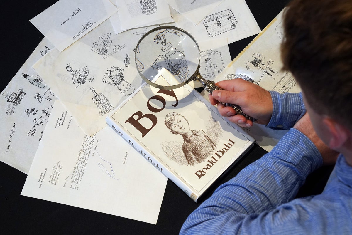Roald Dahl Original Memoir Sketches Expected to Fetch £20,000-30,000 at Edinburgh Auction