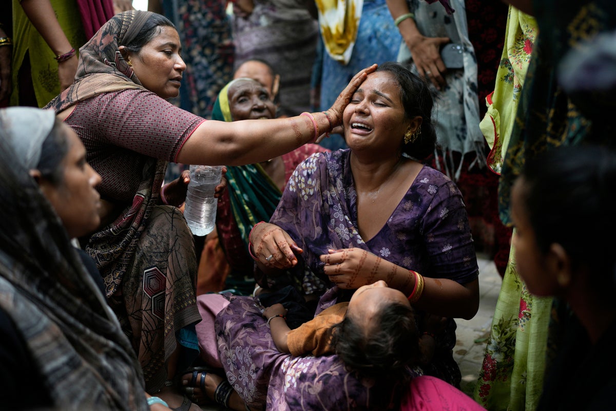 https://static.independent.co.uk/2025/06/16/03/APTOPIX_India_Plane_Crash_04933.jpg?width=1200&height=800&crop=1200:800