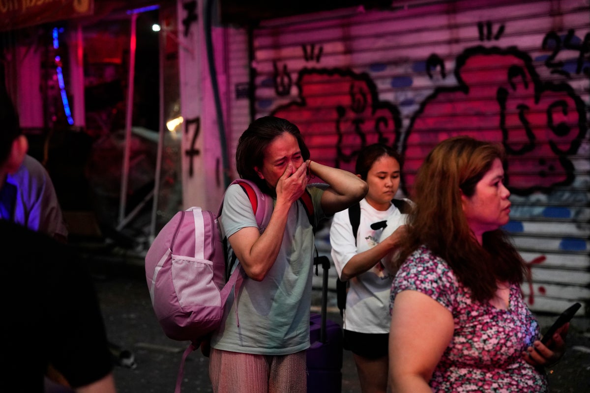 Iran renews missile attacks on Israel, hitting several buildings and wounding dozens of people