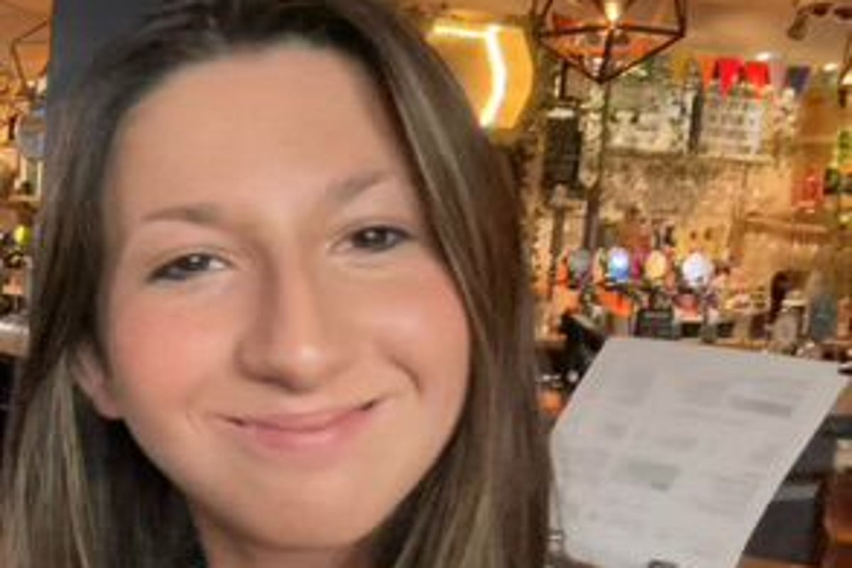 Father issues plea for daughter, 15, stranded in Israel to be brought back home