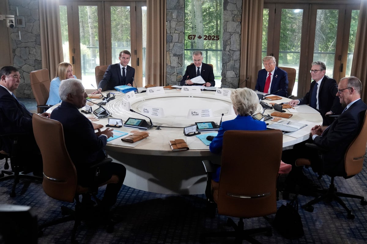 Photos of world leaders in Canada's Rocky Mountains for the G7 summit