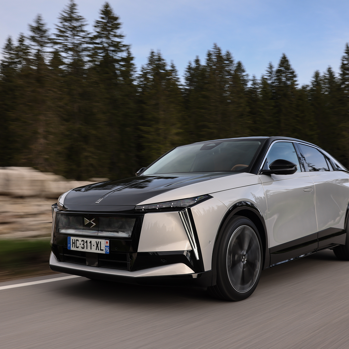 DS-No-8.png?crop=1440,1440,