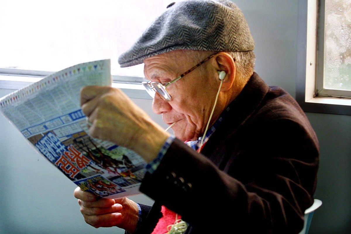 Social media becomes main source of news in US for first time