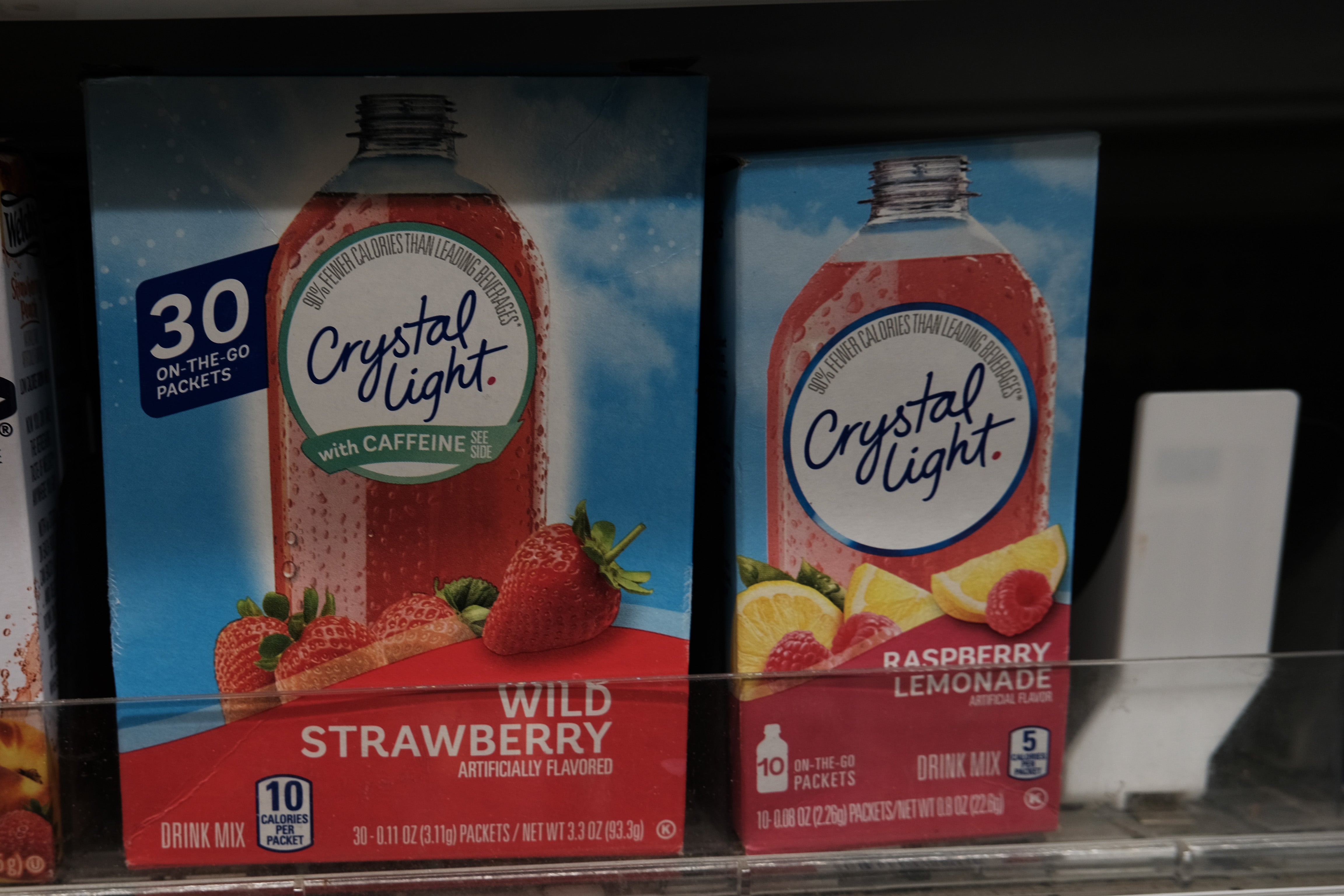Some Crystal Light drink mixes contain Red 40, Yellow 5 and Blue 1.