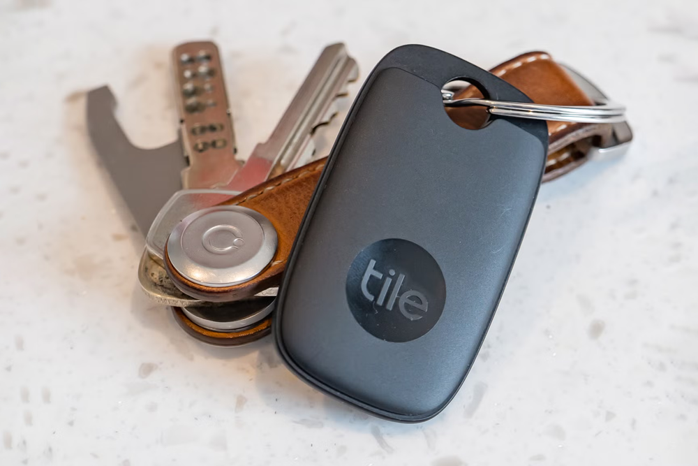 Tile Pro Key Tracker Tile pro 2022 key finder review: A Bluetooth tracker for iPhone and ...