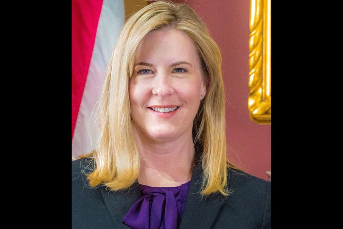 Children of murdered Minnesota lawmaker release statement instructing people how to ‘honor’ their parents’ lives Children of murdered Minnesota lawmaker release statement instructing people how to ‘honor’ their parents’ lives