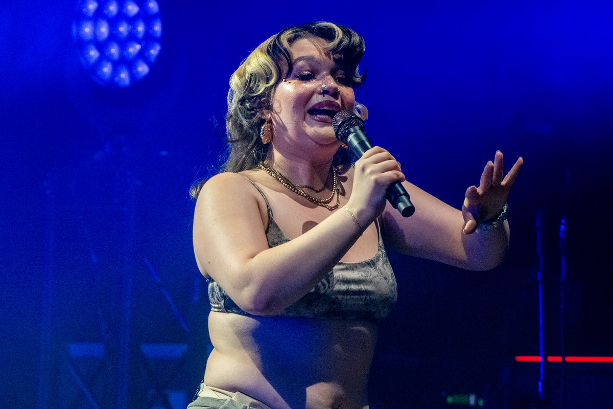 Lola Young conquers her nerves and proves the Adele comparisons are justified