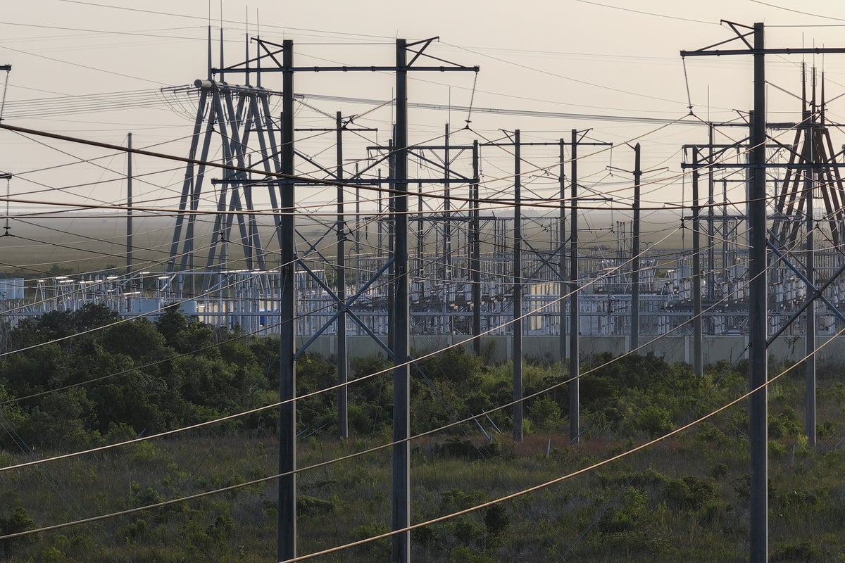 Experts warn that Iran could target power and water systems for cyberattacks if US gets involved in Middle East