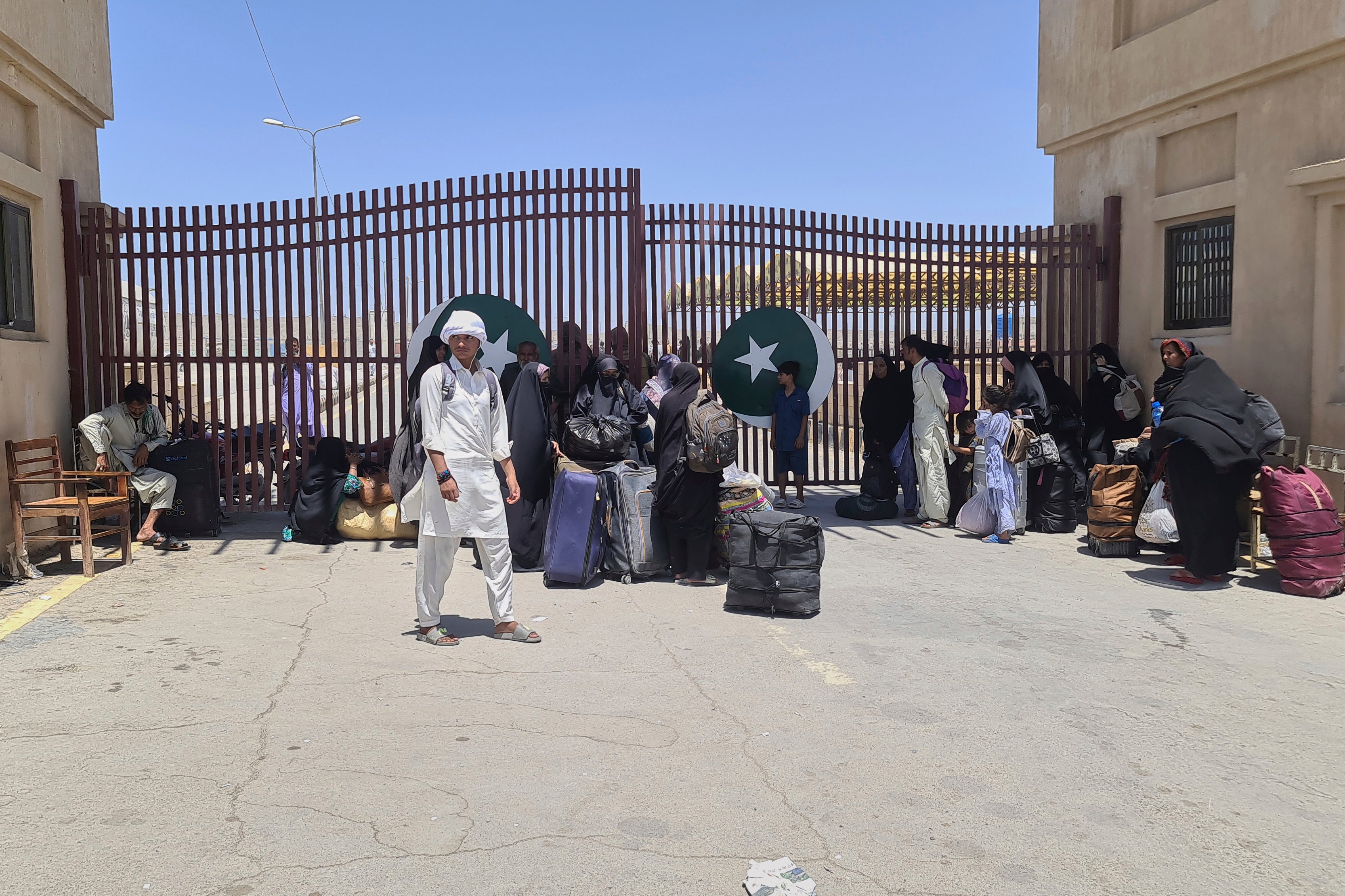 Pakistan Iran Mideast Wars