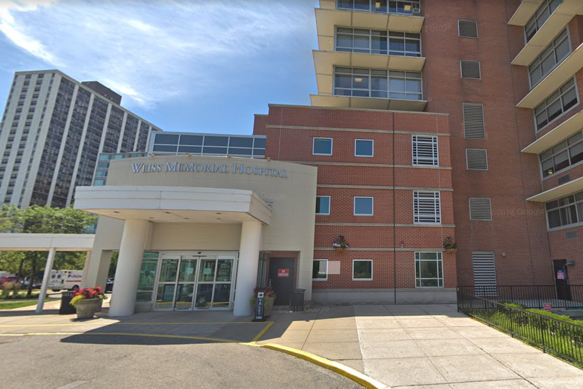 Chicago hospital evacuated over ‘catastrophic’ loss of air conditioning causing ‘oven-like’ conditions