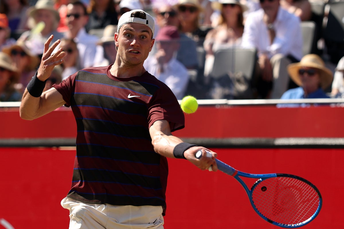 Top Tennis Players Reach Quarterfinals at Queen's, Berlin, Halle, Nottingham