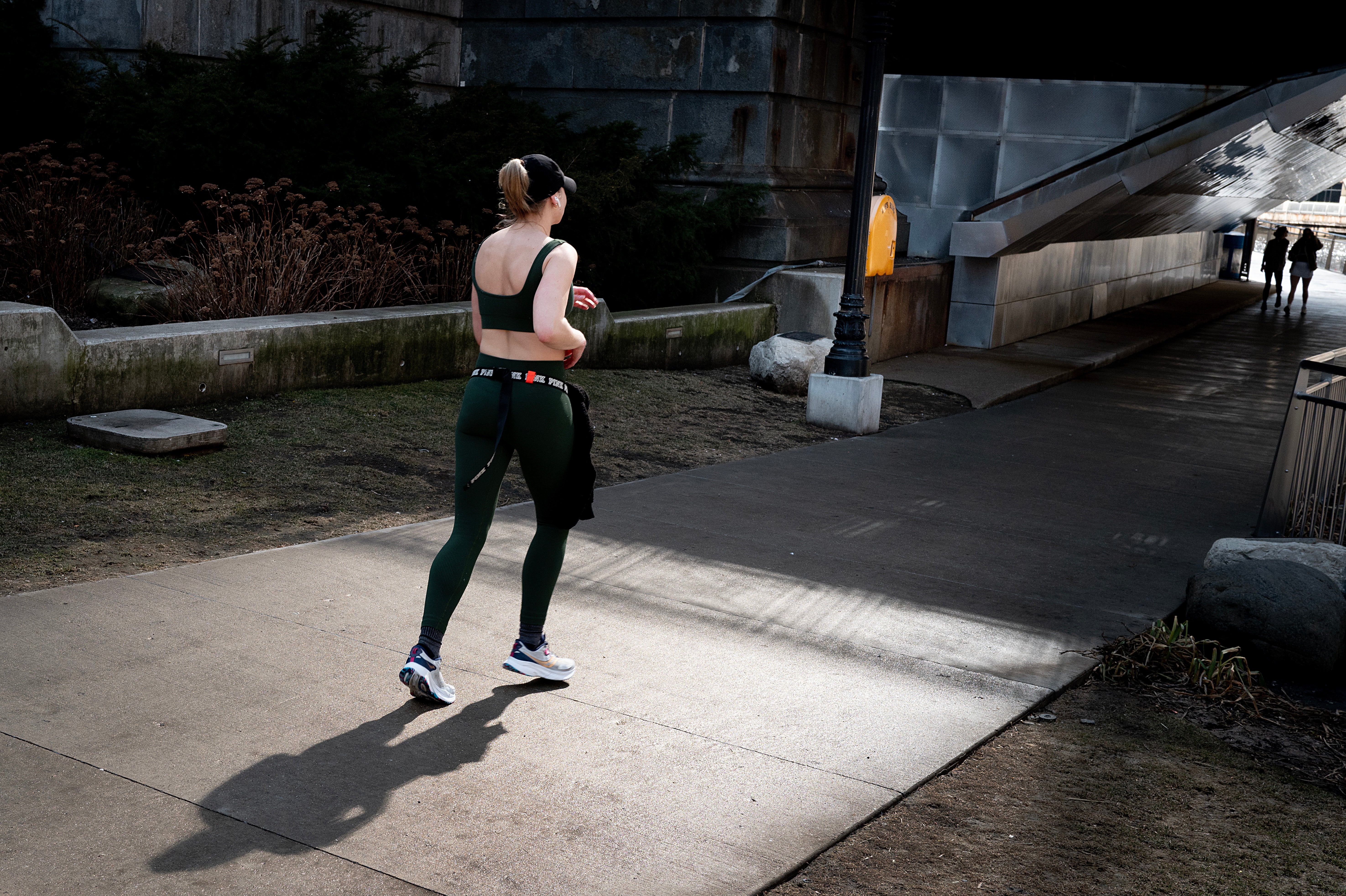 Some exercises are better than others when it comes to reducing the risk of a heart attack. Heart attacks occur every 40 seconds in the U.S.