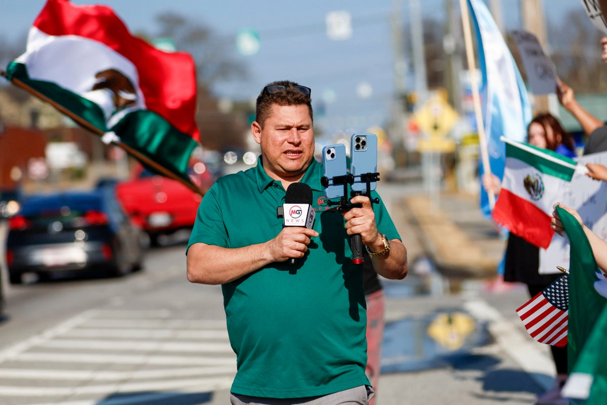 https://static.independent.co.uk/2025/06/18/22/EEUU-INMIGRACI%C3%93N-PERIODISTA_DETENIDO_02772.jpg?width=1200&height=800&crop=1200:800